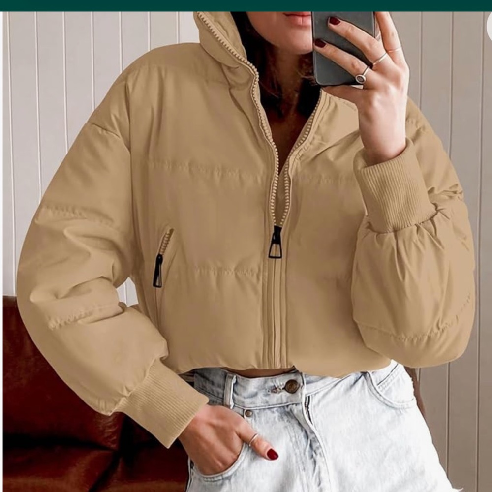 NWT Merokeety Women’s Winter Puffer Coat, Tan/Beige Color - Picture 3 of 7